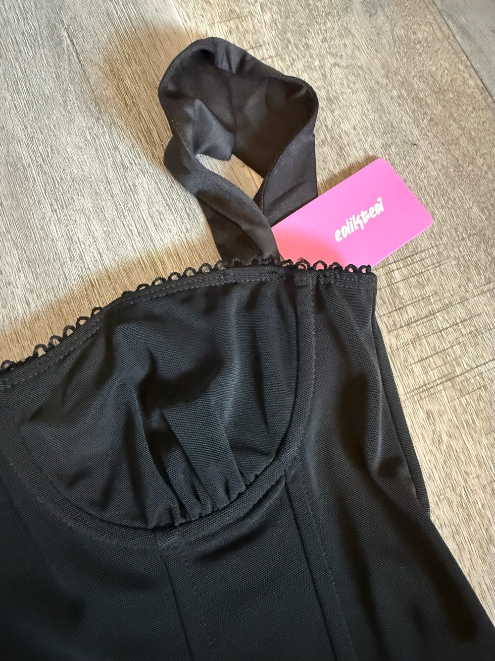 Edikted Black Corset-Style Top. NWT 🖤 - Picture 2 of 5